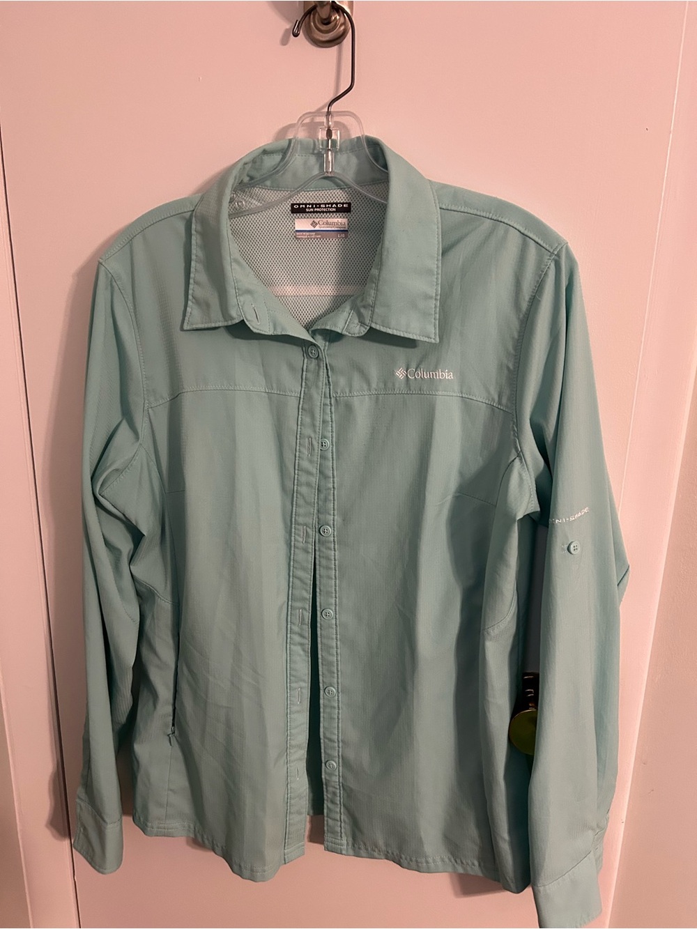 Columbia Button-Down Sun Shirt in Aqua
